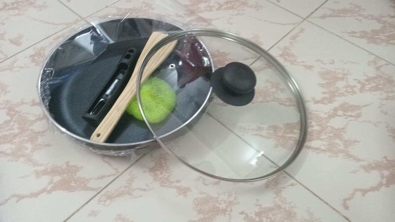 FRY PAN WITH INDUCTION AND GLASS LID 12 ZIA